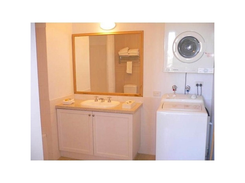 Coolangatta QLD 4225