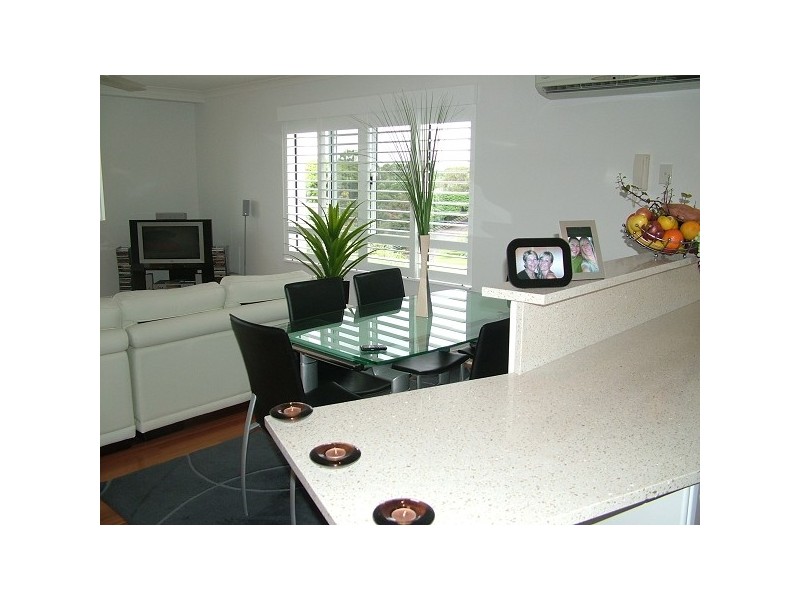 4/50 Rutledge Street, Coolangatta QLD 4225