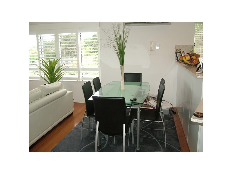 4/50 Rutledge Street, Coolangatta QLD 4225