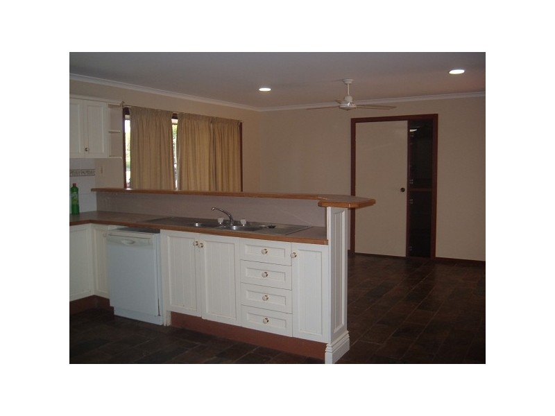 16 Roberta Cres, Bilambil Heights NSW 2486