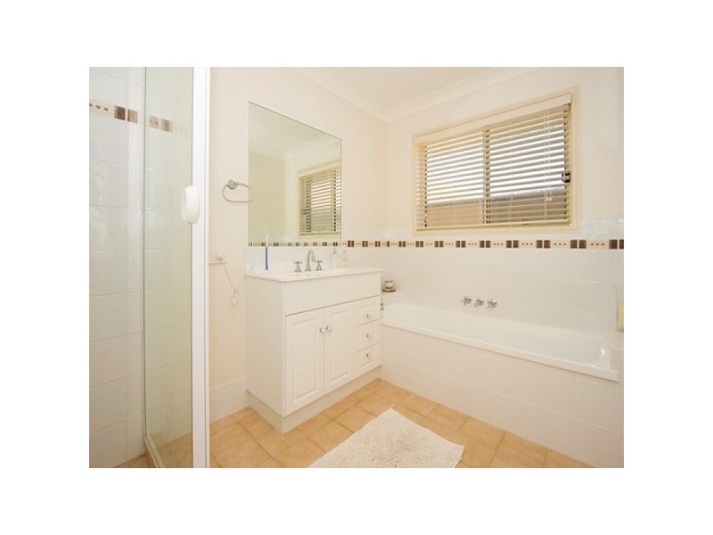 10 Macquarie Street, Banora Point NSW 2486