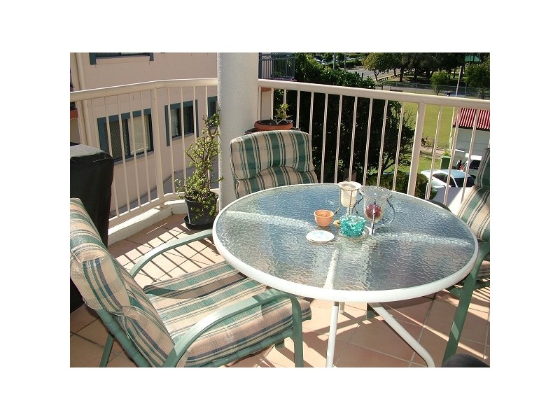 Coolangatta QLD 4225