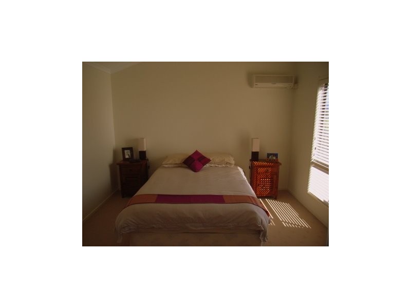 14 Firewheel, Banora Point NSW 2486