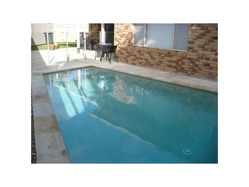 2/2 Troon Court, Banora Point NSW 2486