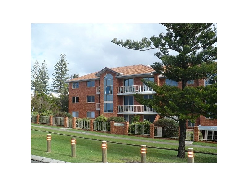 Coolangatta QLD 4225