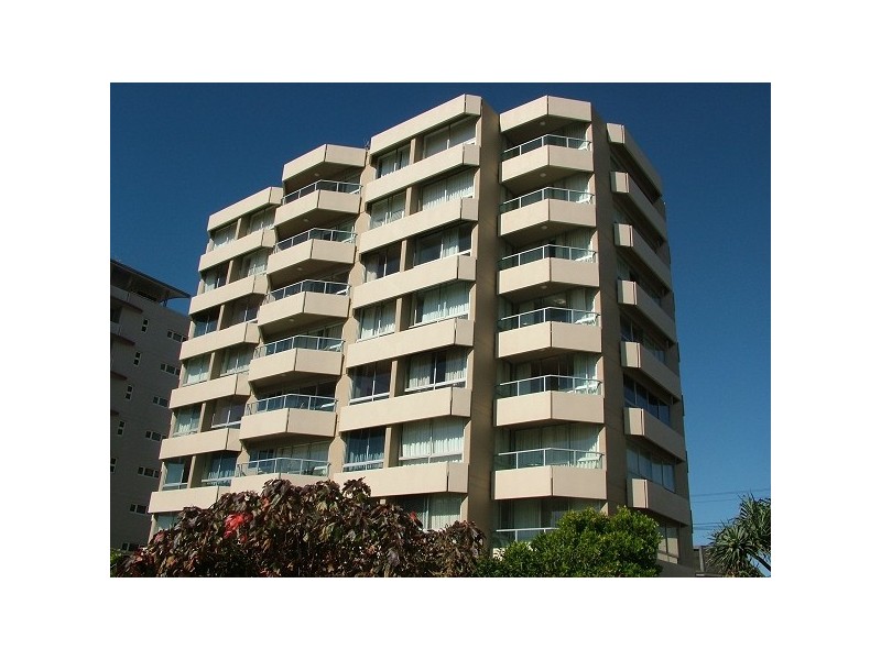 17/130 Marine Parade, Coolangatta QLD 4225