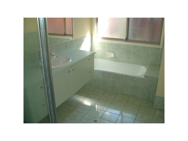 28 Bob Barnard Drive, Tugun QLD 4224