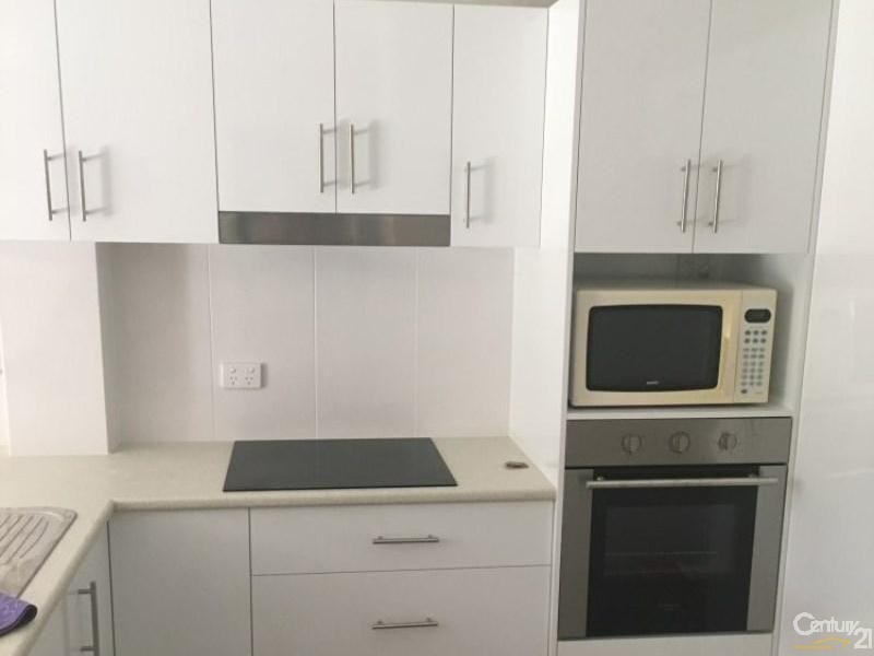 5/9 Ocean Street, Coolangatta QLD 4225