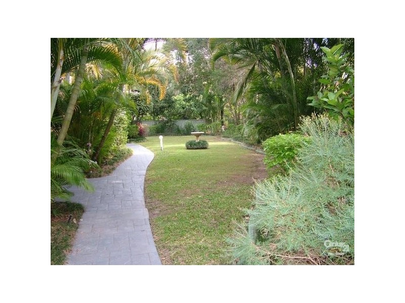 5/9 Ocean Street, Coolangatta QLD 4225