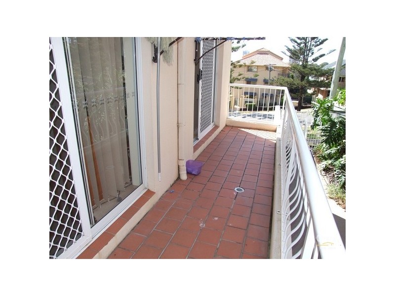 1/31 Dutton Street, Coolangatta QLD 4225