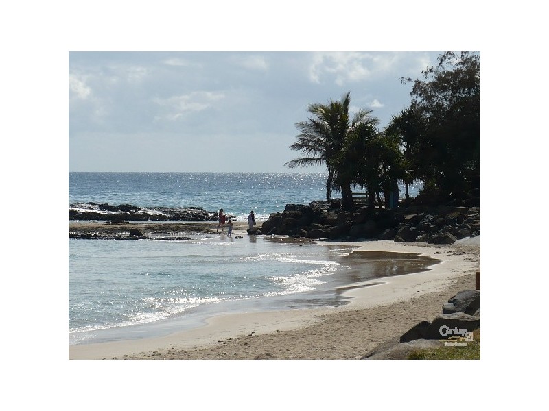 11 Ward Street, Coolangatta QLD 4225