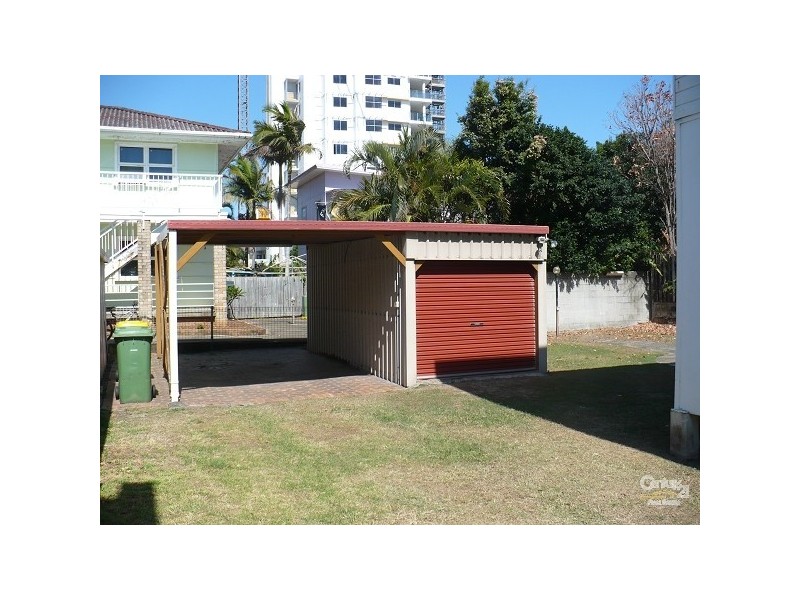 11 Ward Street, Coolangatta QLD 4225