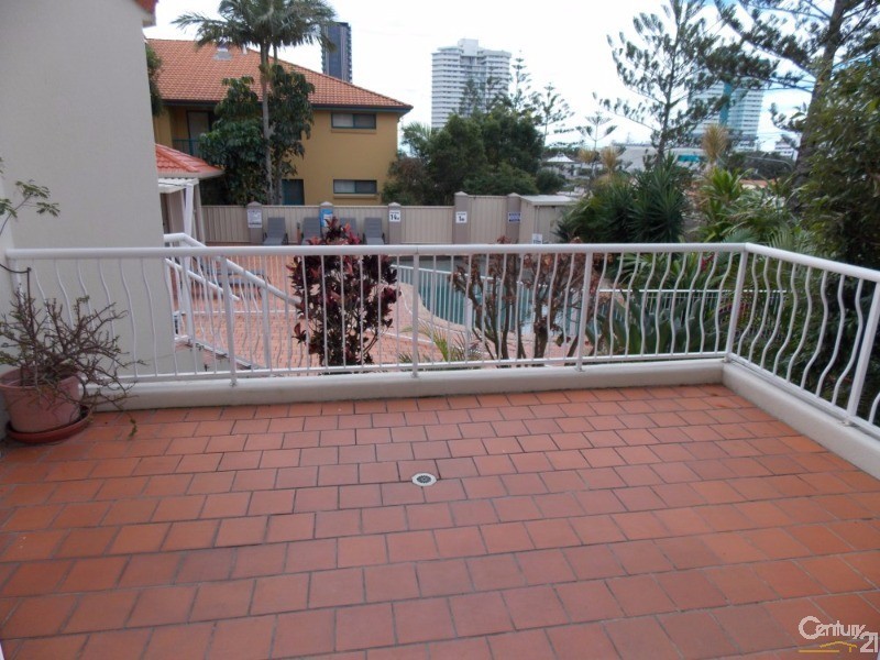 1/31 Dutton Street, Coolangatta QLD 4225