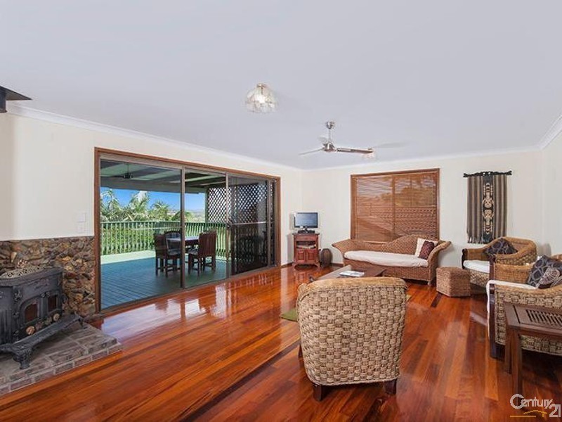 2/21 Cominan Avenue, Banora Point NSW 2486