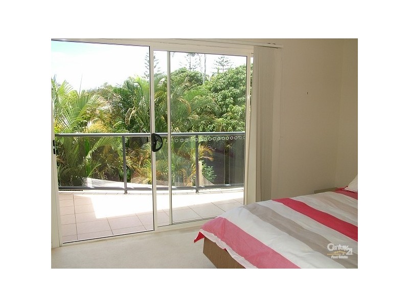 Coolangatta QLD 4225