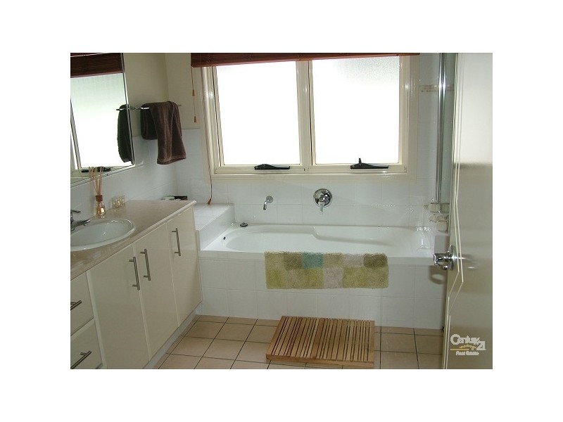 Coolangatta QLD 4225