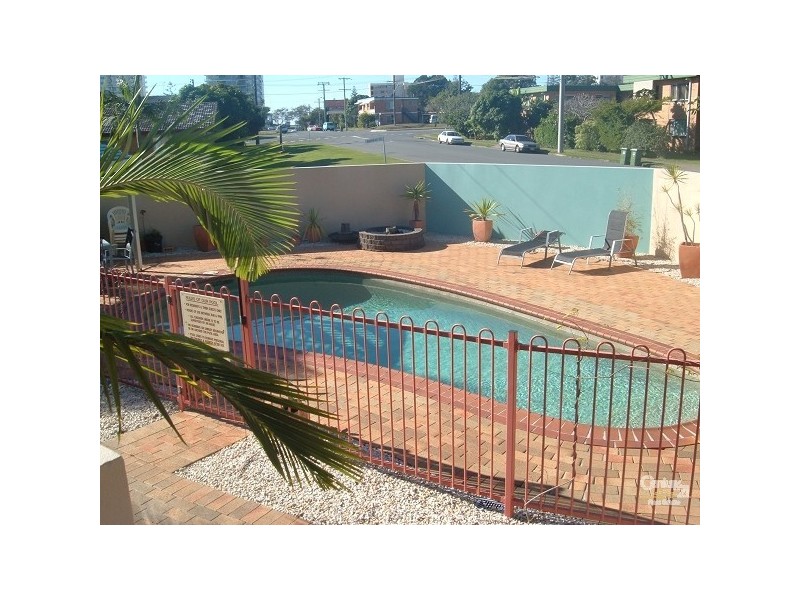 15/5 Ocean Street, Kirra QLD 4225