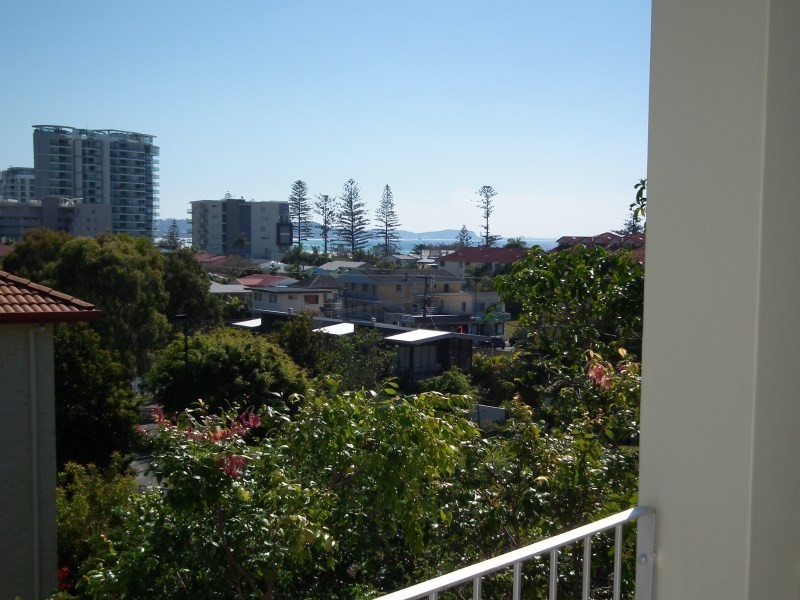 1/11 Tweed Street, Coolangatta QLD 4225