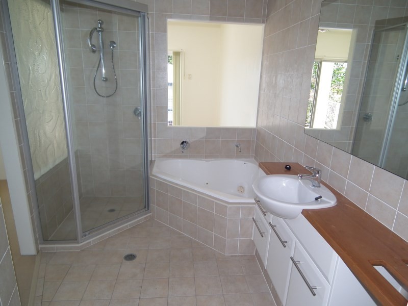 1/11 Tweed Street, Coolangatta QLD 4225