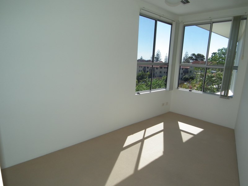 1/11 Tweed Street, Coolangatta QLD 4225