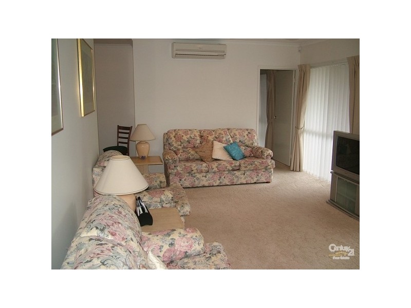 31 Birkdale Court, Banora Point NSW 2486