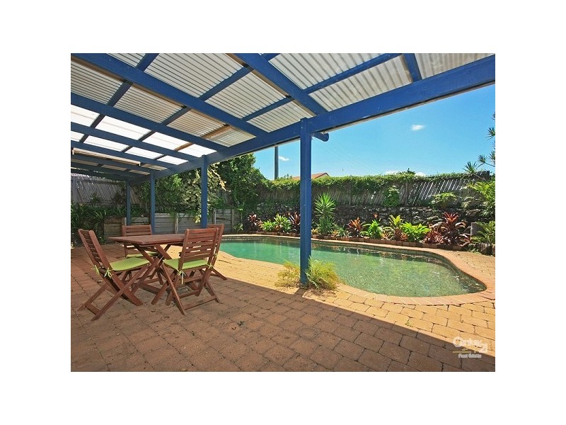 6 Hibiscus Parade, Banora Point NSW 2486