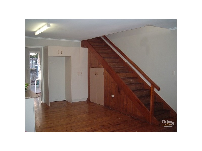 4/32 Miles Street, Kirra QLD 4225