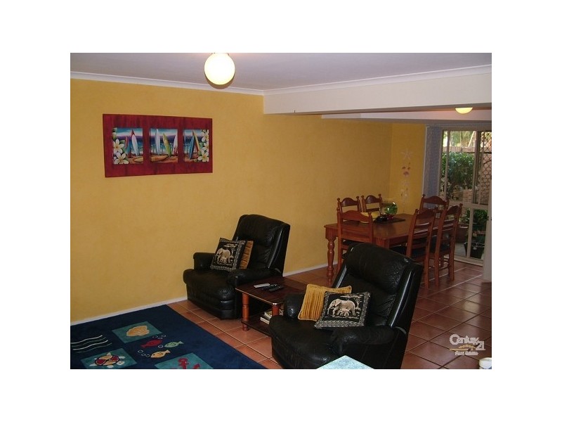 6 John Robb Way, Cudgen NSW 2487