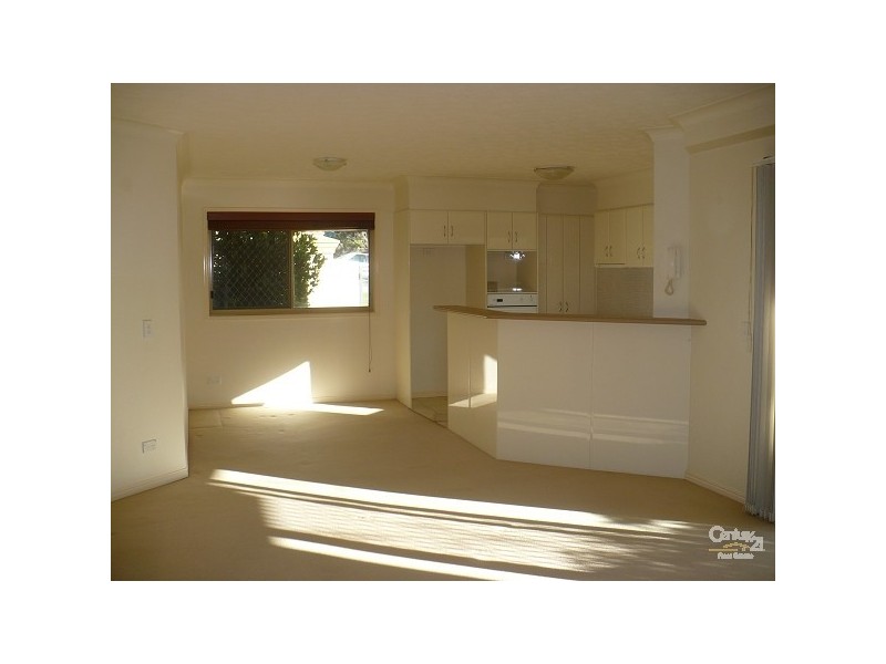 1/40 Dutton Street, Coolangatta QLD 4225
