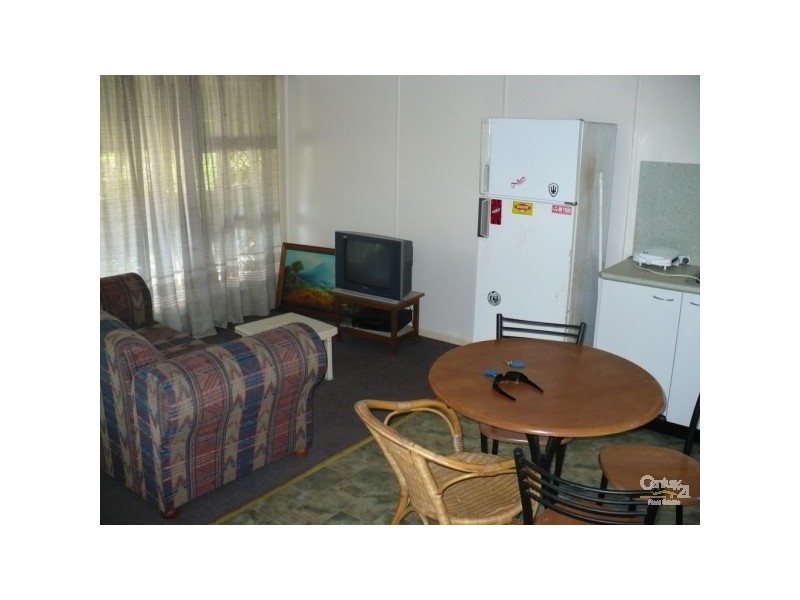 50 Eden Avenue, Coolangatta QLD 4225