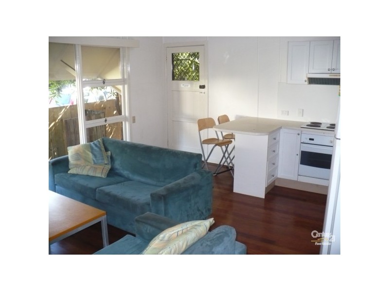 50 Eden Avenue, Coolangatta QLD 4225