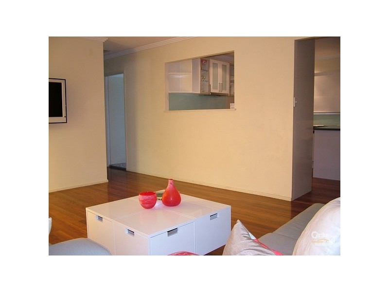 18 Sunshine Avenue, Tweed Heads South NSW 2486