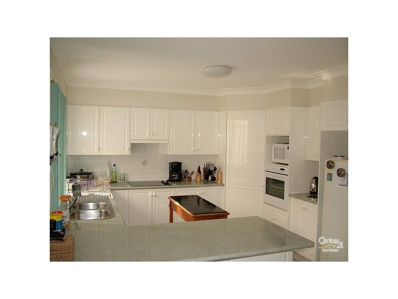 2/1 Macquarie Street, Banora Point NSW 2486