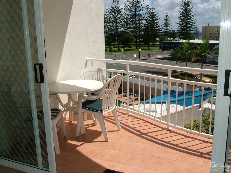 26/102 Musgrave Street, Coolangatta QLD 4225