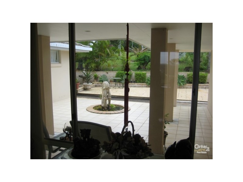 50 Oyster Point Road, Banora Point NSW 2486