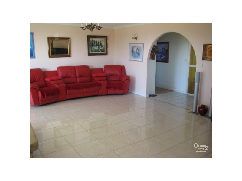 50 Oyster Point Road, Banora Point NSW 2486