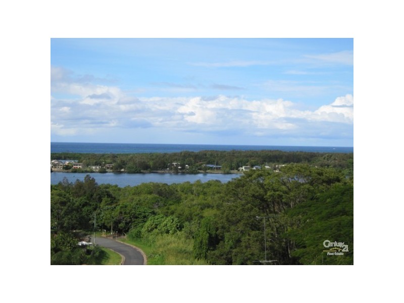 50 Oyster Point Road, Banora Point NSW 2486