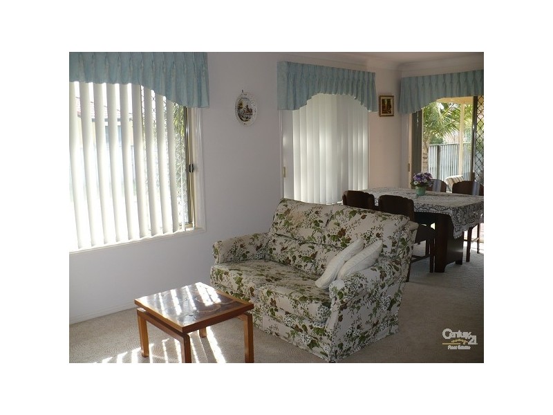 56 Winders Place, Banora Point NSW 2486