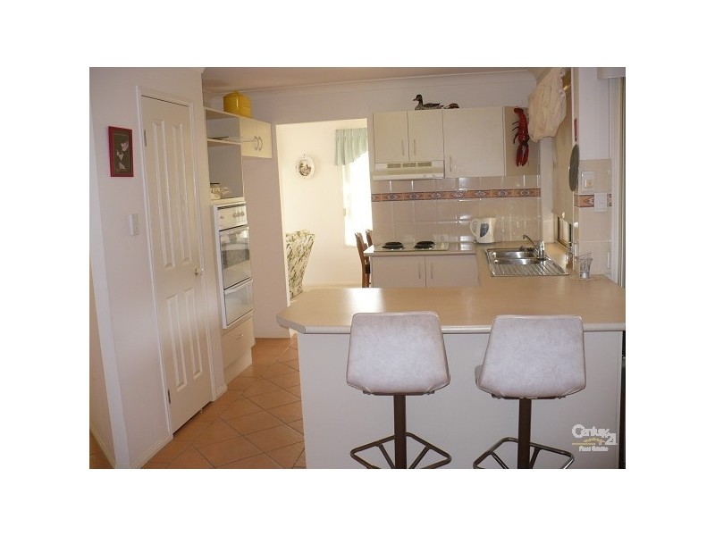 56 Winders Place, Banora Point NSW 2486