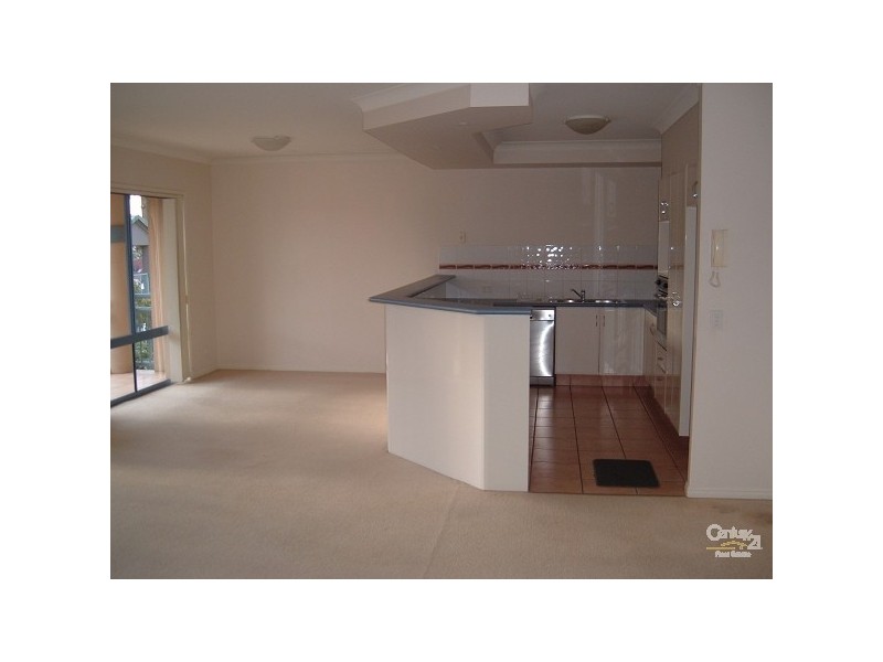 10/139-141 Golden Four Drive, Bilinga QLD 4225