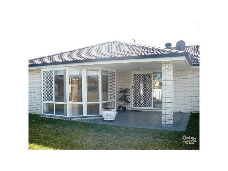 4 Kimberley Circuit, Banora Point NSW 2486