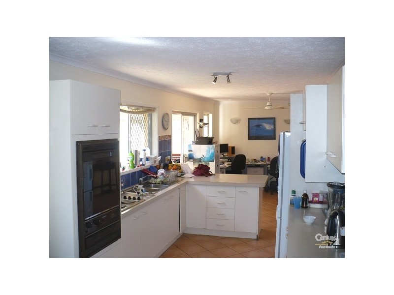 33 Whitsunday Drive, Currumbin Waters QLD 4223