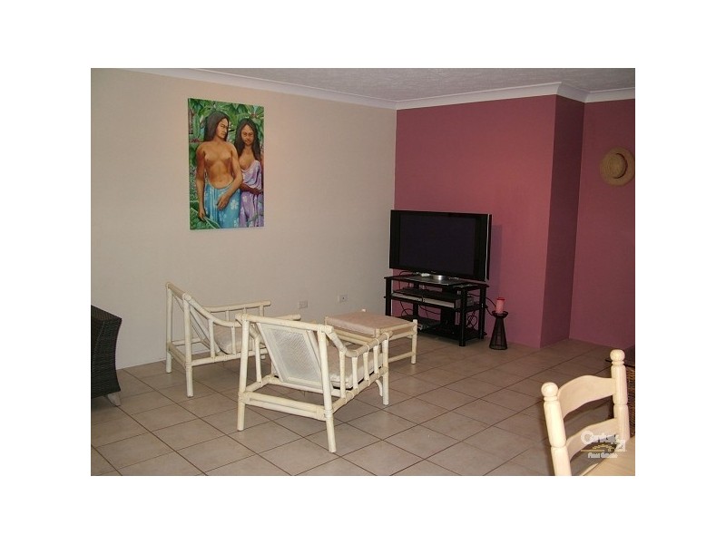 3/153 Golden Four Drive, Bilinga QLD 4225