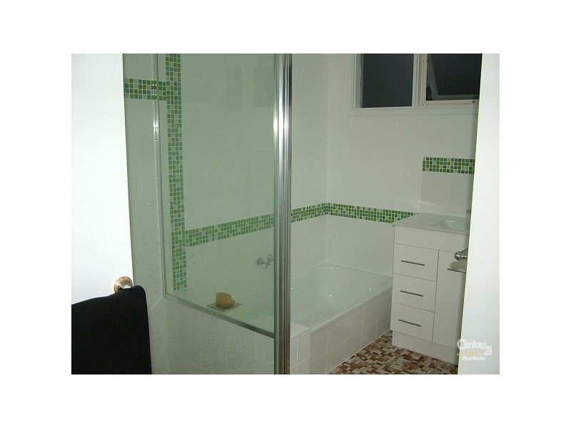 18 Sunshine Avenue, Tweed Heads South NSW 2486