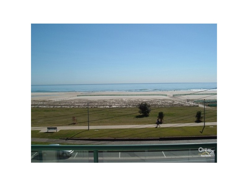 12/4 Musgrave Street, Kirra QLD 4225