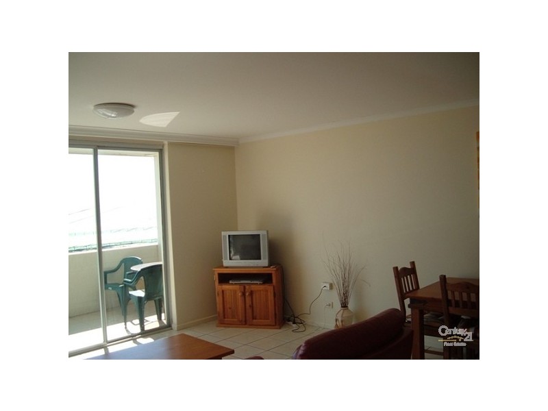 12/4 Musgrave Street, Kirra QLD 4225