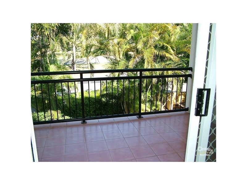 5/205 Boundary Street, Coolangatta QLD 4225