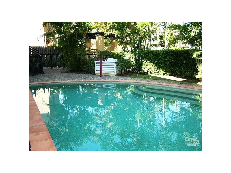 5/205 Boundary Street, Coolangatta QLD 4225