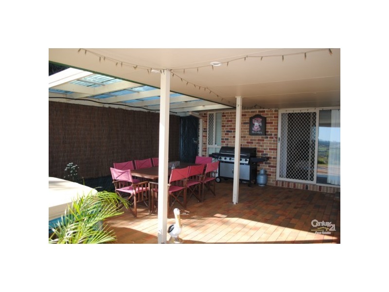 17 Stonehaven Way, Banora Point NSW 2486