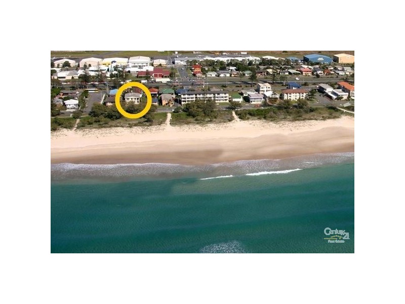 2/200 Pacific Parade, Bilinga QLD 4225